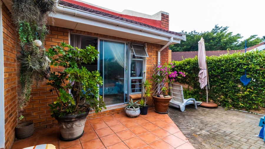 2 Bedroom Property for Sale in Blue Bend Eastern Cape